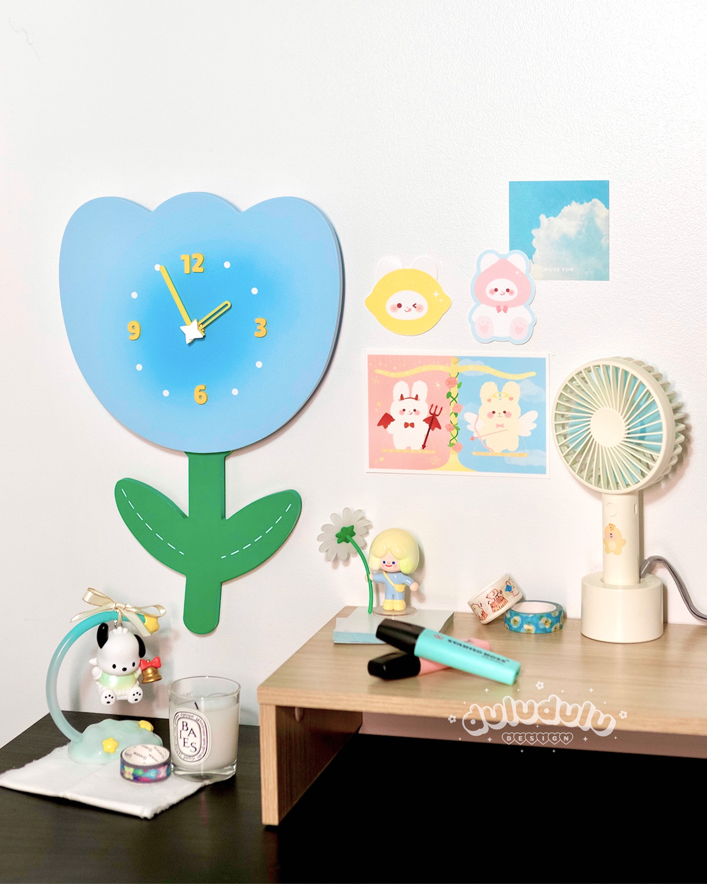 Blue Tulip Clock