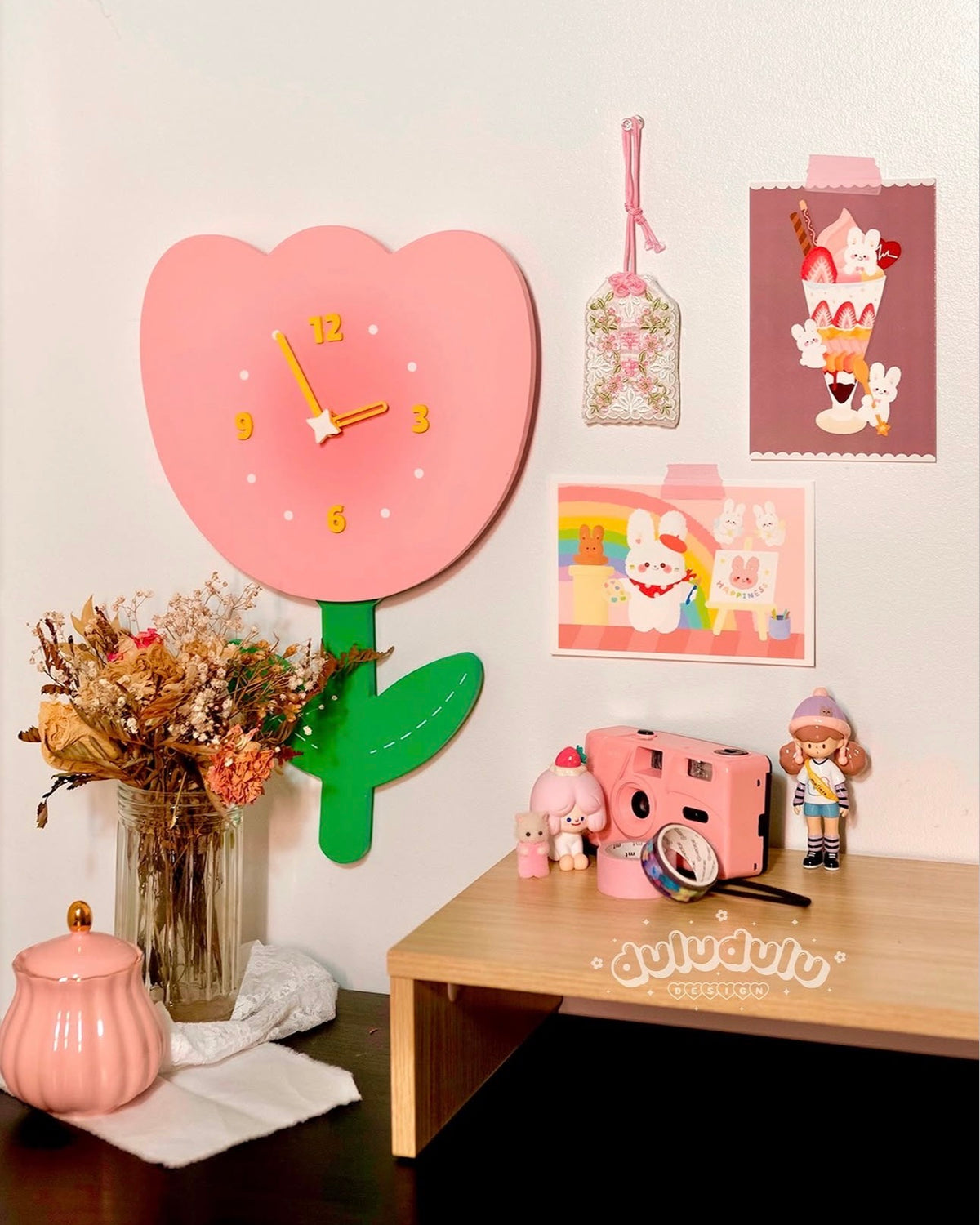 Pink Tulip Clock