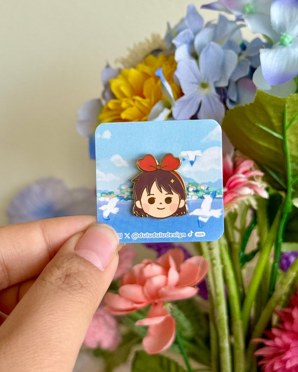Kiki's delivery service enamel pin
