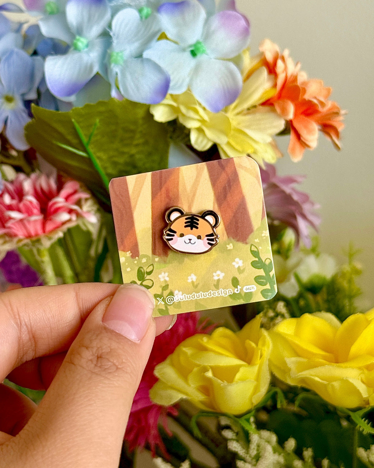 tiger tiny enamel pin